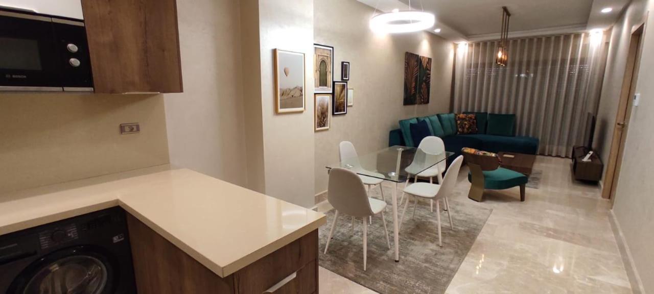 Appartement Luxueux Centre Casablanca Parking Prive Netflix Exterior foto