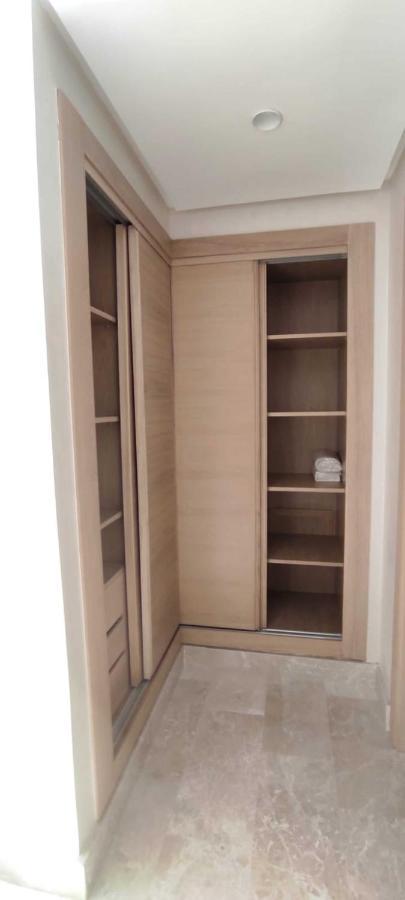 Appartement Luxueux Centre Casablanca Parking Prive Netflix Exterior foto